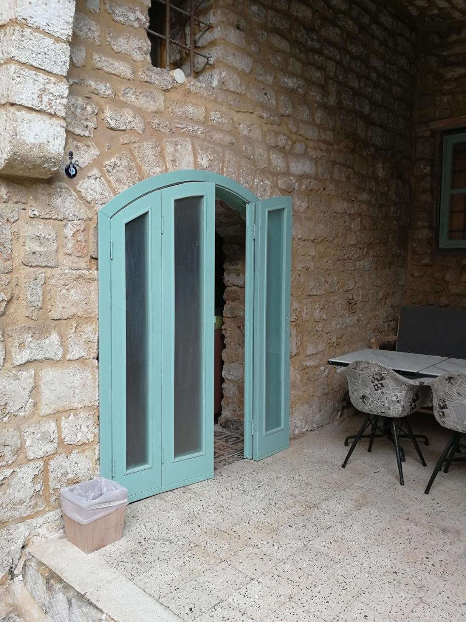 Dar Camelia Bed & Breakfast Tyre Exterior photo